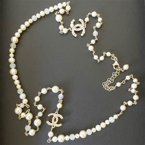 coco chanel necklace necklaces|Coco Chanel faux pearls.